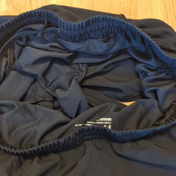 Under Armour Shorts Set Of 2 Womens Small Black Geometric Running Heatgear - Picture 5 of 7